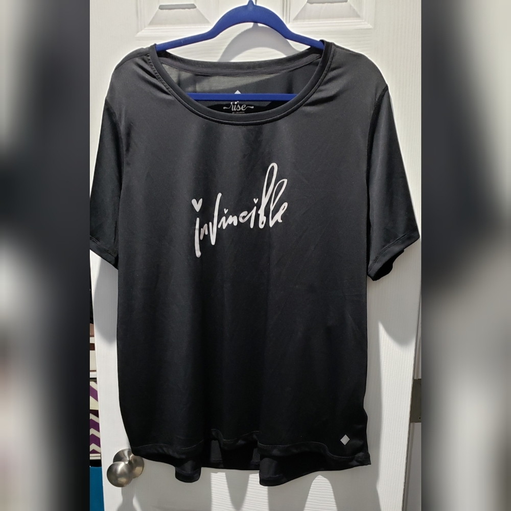 Lularoe Confident Tee